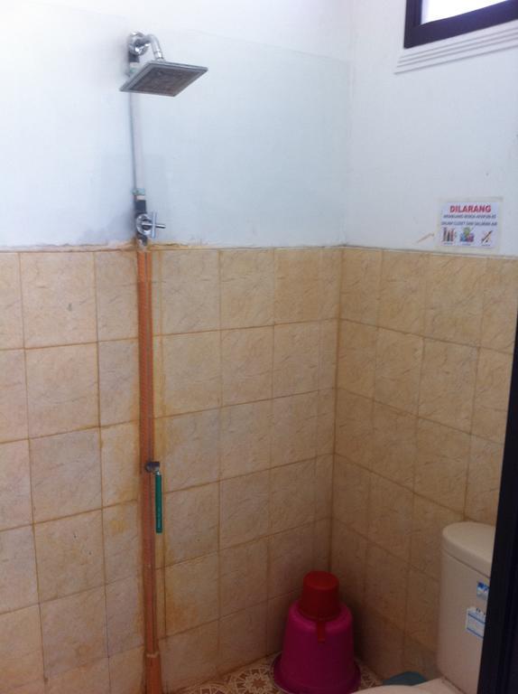 House 140 Hotel Baturetno Room photo