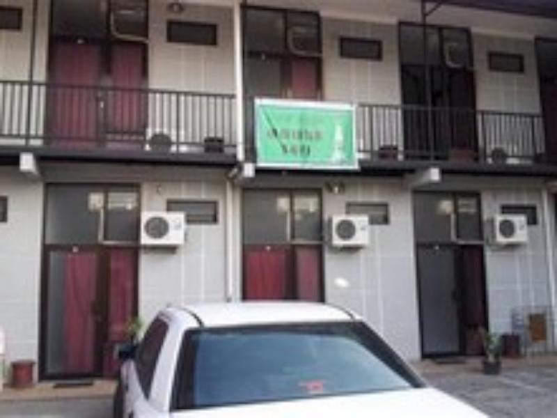 House 140 Hotel Baturetno Exterior photo