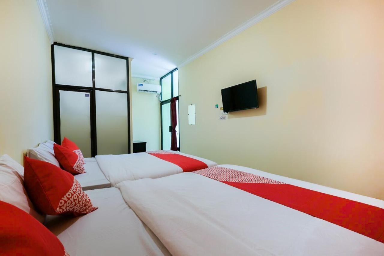 House 140 Hotel Baturetno Exterior photo